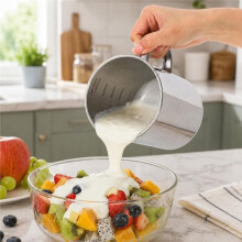 Messbecher-Set mit 4 Tassen, Metallkrug, 32 Oz 304 Edelstahl-Messbecher 1000 Ml mit Griff, zum Backen und Aufschäumen