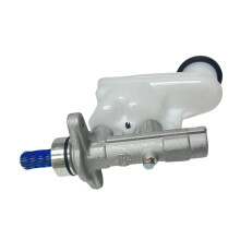4720152032 Brake Master Cylinder for Probox Yaris Hilux Succeed 47201-52051 47201-52032 4720152051