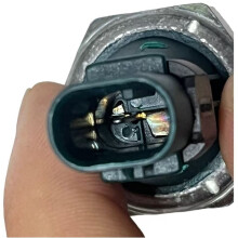 Interruptor de Sensor de Presión de Aceite 06L919081A para  Q5 Q7 Q8 TT A3 Cabriolet A4 A5    para