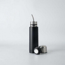 Thermos 2 en 1 en acier inoxydable avec paille intégrée pour le thé Yerba Mate