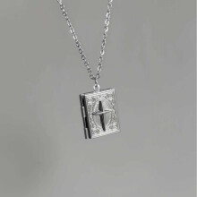 Minimalist Alloy Cross Necklace With Photo Storage For Women Daily Wear