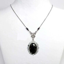(StyleB)Gothic Black Stone Pendant Necklace With Alloy Chain And Star Design For Style Alternative
