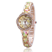 (Yellow)Trendy Womens Fashion Watch Alloy Band World Time Function Supplies Collection