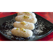 (White Chum Chum Coconut 300g) The Taste Of Sweets