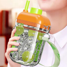 1set Ice Water Bottle Features A Rotating Ice Dispensing Function and Comes with A Straw, Perfect for Camp and Cycle.