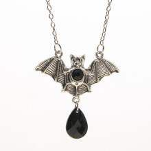 (Black) Punk Vampire Bat Style Necklace With Cross Chain For Cosplay And Events Halloween