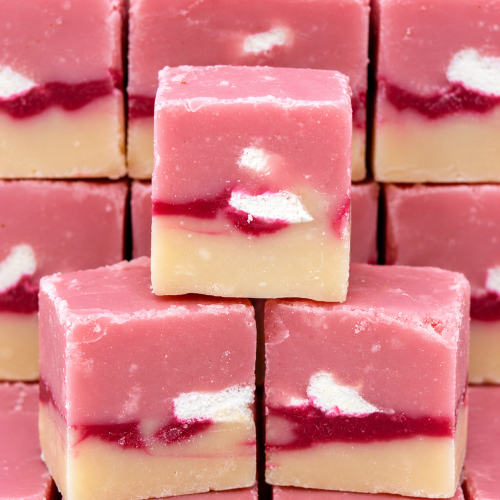 (500g Sweet Pouch) Boozy Eton Mess Fudge