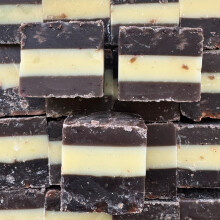 (225g Sweet Pouch) Mint & Chocolate Fudge