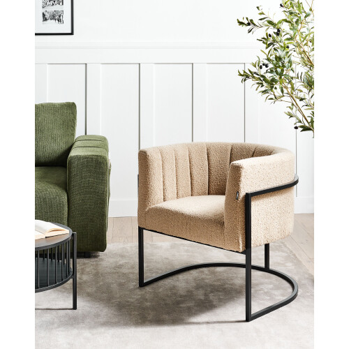 Beliani Armchair LARVIK II Boucle Beige 1
