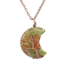 (Greenstone) Necklace Natural Pendant With Moon Shape Design For Jewelry Fashion Womens