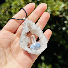 (White) Agate Artificial Crystal Pendant Necklace With Silver Edge For Daily Wear