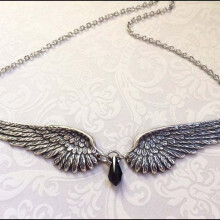Angel Wings Feather Pendant Necklace With Alloy Craftsmanship For Spring Season Casual And Outfits