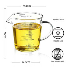 250-Ml-Messbecher Aus Borosilikatglas für Kaffee, Milch und Mehr mit V-Förmigem Rand und Ergonomischem Griff