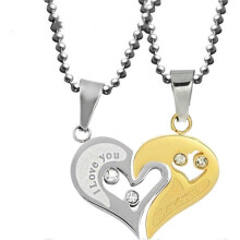 Een paar liefdeskettingen, hart-aan-hart liefdesketting voor stellen, creatieve liefdesketting, textielarmband met hange