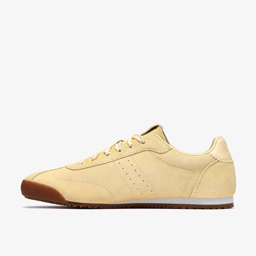 Clarks Moritz Lo PaleYellow Suede 1