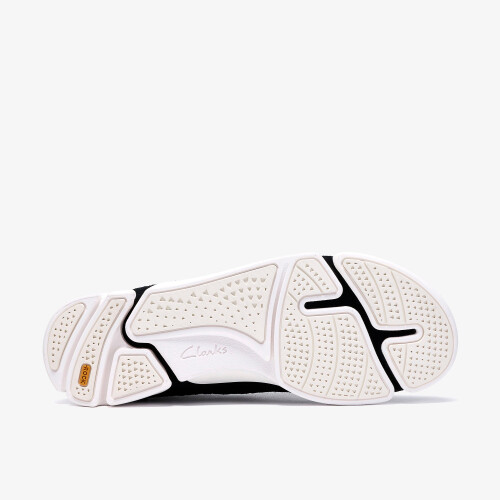 Clarks Trigenic2Flex. Black Nubuck 2