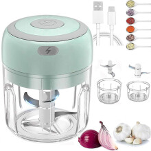 Kompaktný elektrický sekáčik s objemom 250 ml + 100 ml na rýchle mixovanie potravín