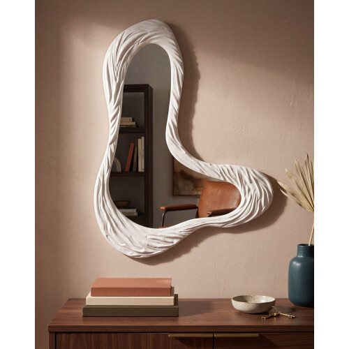 Beliani Wall Mirror GUICLAN 61 cm 83 cm White 1