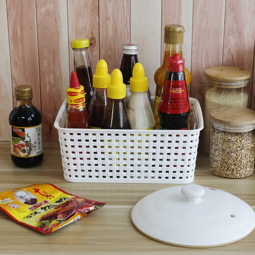 Easymanie 6-pack Plastic Woven Rattan Storage Basket, White 2