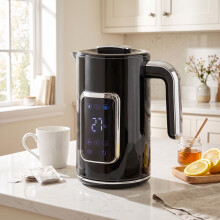 HOMCOM 1.7L Fast Boil 3000W Electric Kettle with LED Display, Black