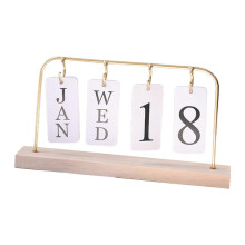 (Golden) Metal Flip Calendar – with Wooden Base – for Office Desk Planner
