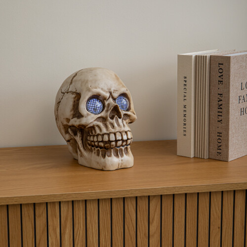 Smart Garden Products 21cm Battery Powered Light up Blinking Skull Halloween Decoration with LEDs 2