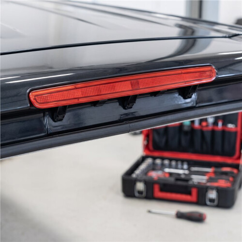 Brake Light 7E0945097A for  Transporter T5 (2003-2015 Models) and  A6 S6 (2005-2011 Models). 2