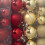 Ensemble de boules de Noël, rouges et dorées, différentes tailles 5