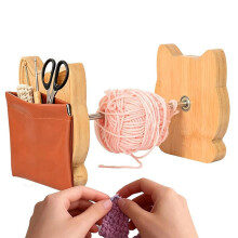 Crochet Yarn Holder Cat Design Wooden Knitting Organizer for Sewing Spool Wool Ribbon Thread