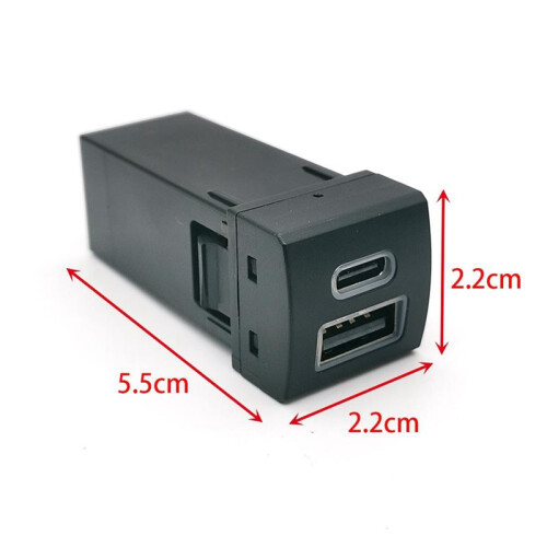Car Charging Socket PD Type-C Socket QC3.0 USB Socket Charger Socket for  Highlander Rav4 Camry  18-22 2