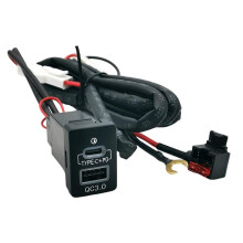 Adaptador de Enchufe de Cargador de Coche USB QC3.0 Tipo-C PD para Camry 50 Prius para Land PRADO RAV4 07-14