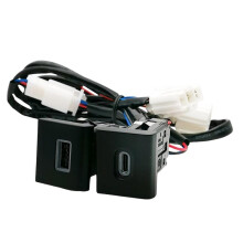 12V/24V Car USB Type C PD Charger Adapter Socket for Amarok 11-22 Car Accessories
