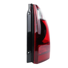 Taillight (Right) MN133766 MN133767 Suitable for Pajero Montero 2003-2007
