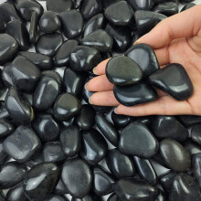 FANTIAN 2 lbs Black Pebbles for Garden, 2-3 cm Stones for Plant Pot | Polished Garden Pebbles, Stone for Aquarium, Terrarium, Glass Vase