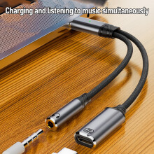 2-in-1 USB-C zu 3,5mm Audio- und Ladeadapter, 100W