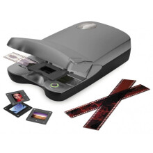 Scanner di pellicole REFLECTA Crystal Scan 7200 + ICE per diapositive / negativi