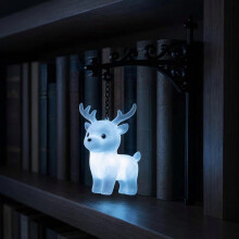 Hanging Owl Bookshelf Lamp, Enchanted Style Book Nook Light, Cozy Desk Ornament and Creative Gift for Book Lovers, Ambient Soft Glow Bookc