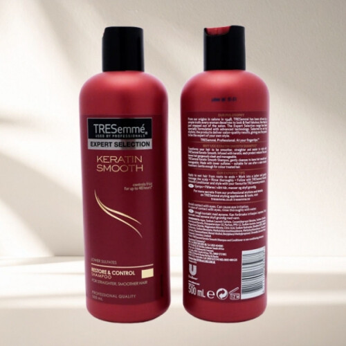 TRESemmé Tresemme Keratin Smooth Shampoo 500ML 1