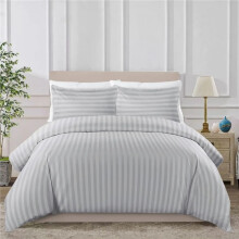 (White, Double (200 x 200cm)) Luxurious Hotel Quality Affordable Bedding with Satin Stripes, Includes Duvet Cover and Pillowcases