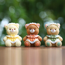 Bear Resin Decorative Figurine For Parentchild Interaction Learning And