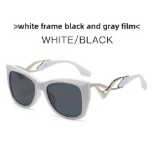 (White Black)Highstyle Cat Eye Sunglasses With Gradient Tints For Urban And Leisure Looks