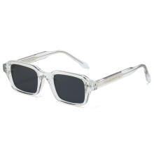 Quadratische Sonnenbrille aus Metall mit UV-Schutz, transparentem Rahmen und grauen Gläsern.