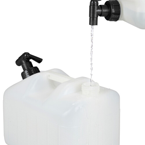 Wassertank mit Wasserhahn