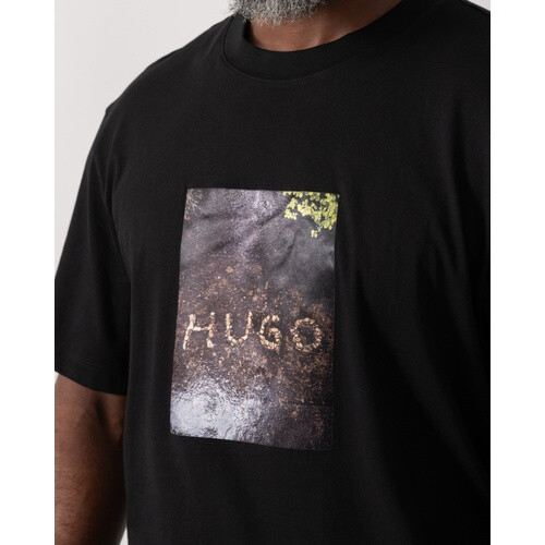 Hugo Boss (M, Black) Hugo T-Shirt  in Black 2