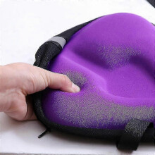 Coprisella per bicicletta in gel extra morbido, resistente all'acqua e alla polvere.