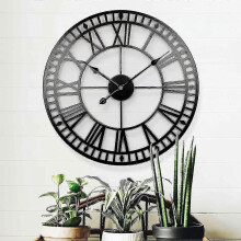 Weatherproof Garden Clock Retro Roman Simple Iron Art Outdoor Clock Battery Operated Silent 40cm