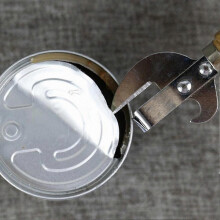 Abrelatas manual multifunción con extractor de tapas para tarros y botes - Accesorio de cocina