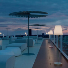Lantaarnpaal - NEWGARDEN - MOOVERE - 120cm - Zonne-energie - LED/RGB - Weerbestendig
