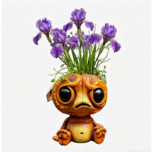 Decorative Alien Planter Pot, Novelty Resin Statue for Lawn and Tabletop Decor, Unique Gift for Home and Garden
