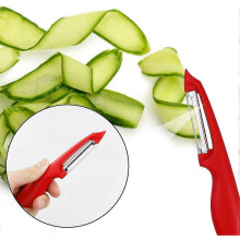 4-teiliges Set Sparschäler: Kartoffelschäler, drehbarer Obst- und Gemüseschäler für die Küche, griffiger Apfelschäler aus Ede